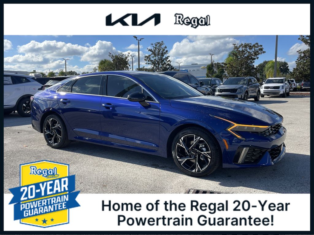 2025 Kia K5 Sedan 