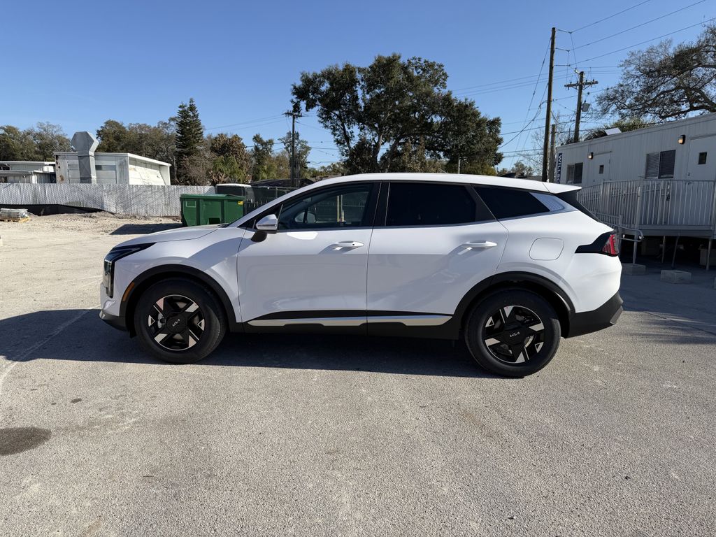 2026 Kia Sportage EX - Photo 6