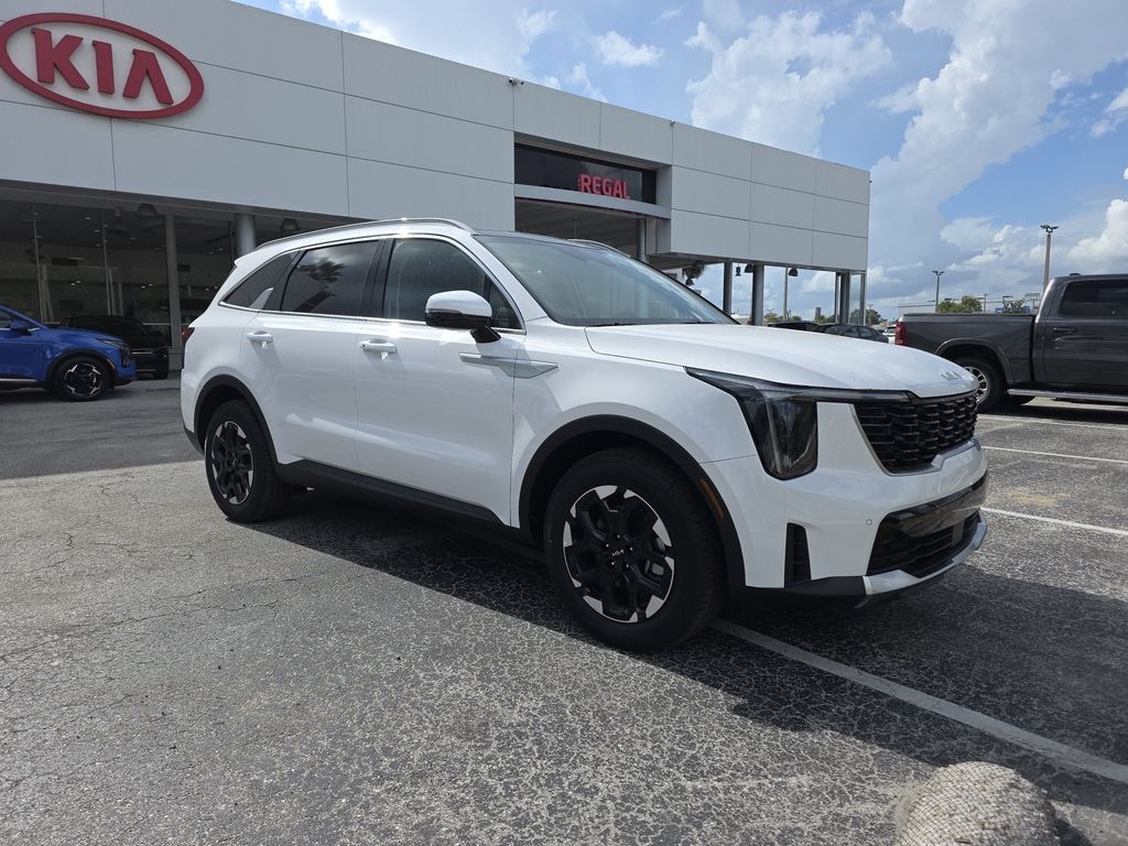 New 2025 Kia Sorento S SUV
