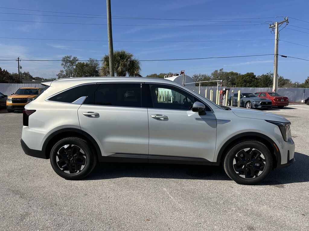 New 2026 Kia Sorento S SUV
