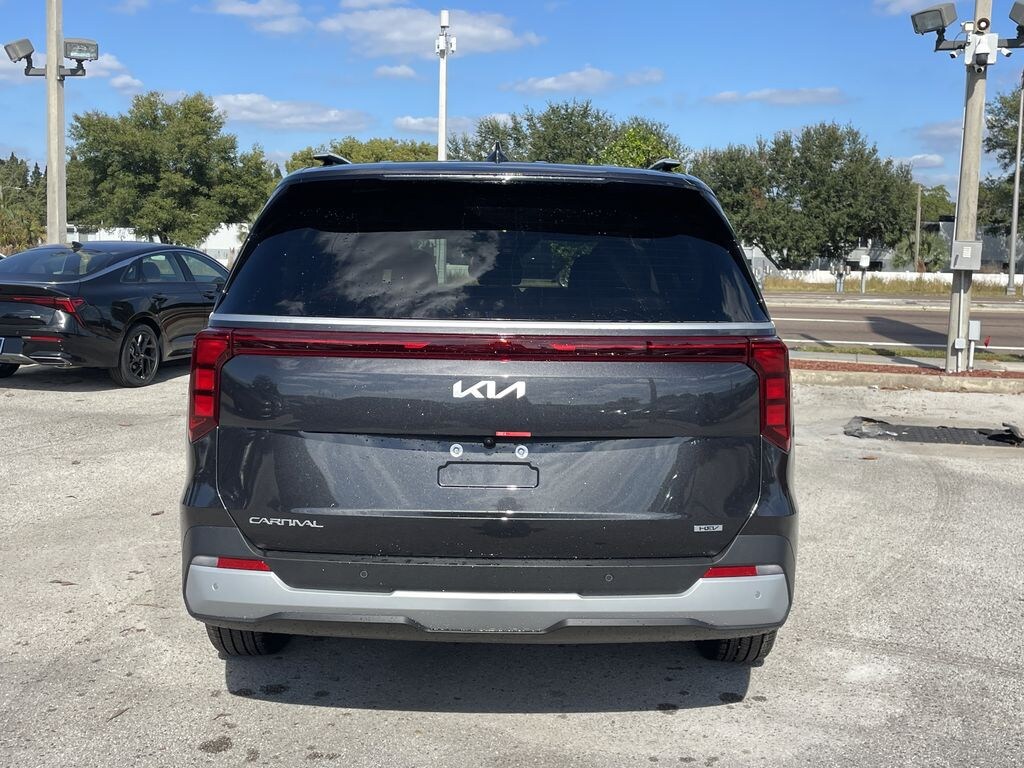 New 2026 Kia Carnival Hybrid EX Minivan/Van