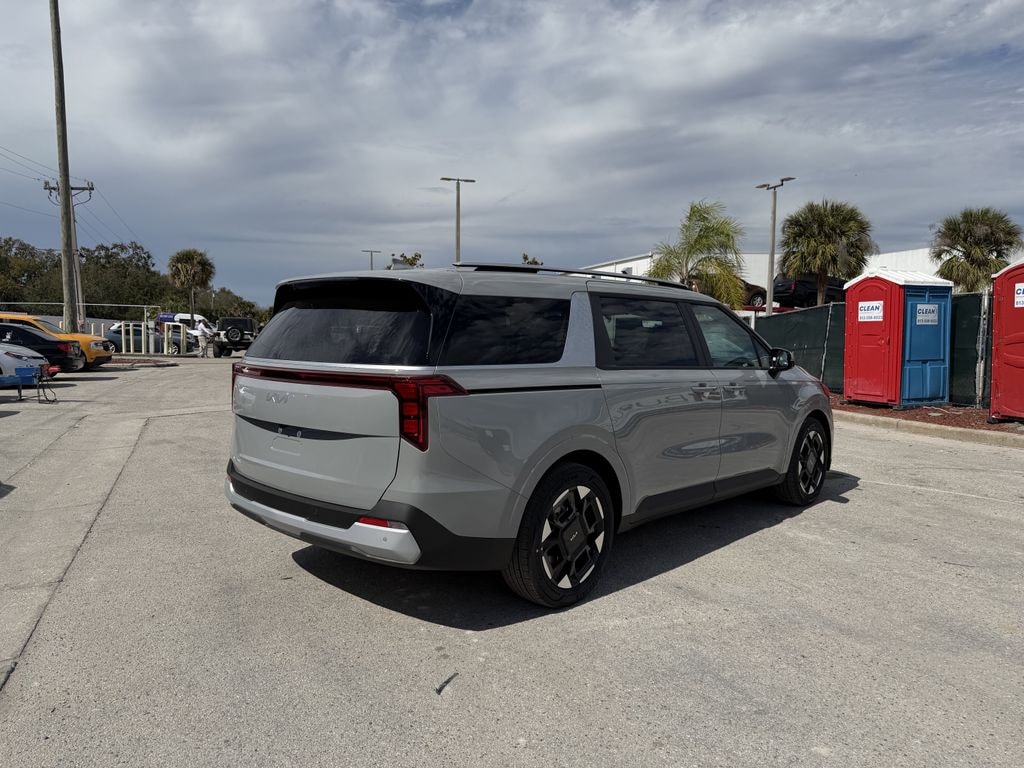 New 2026 Kia Carnival EX Minivan/Van