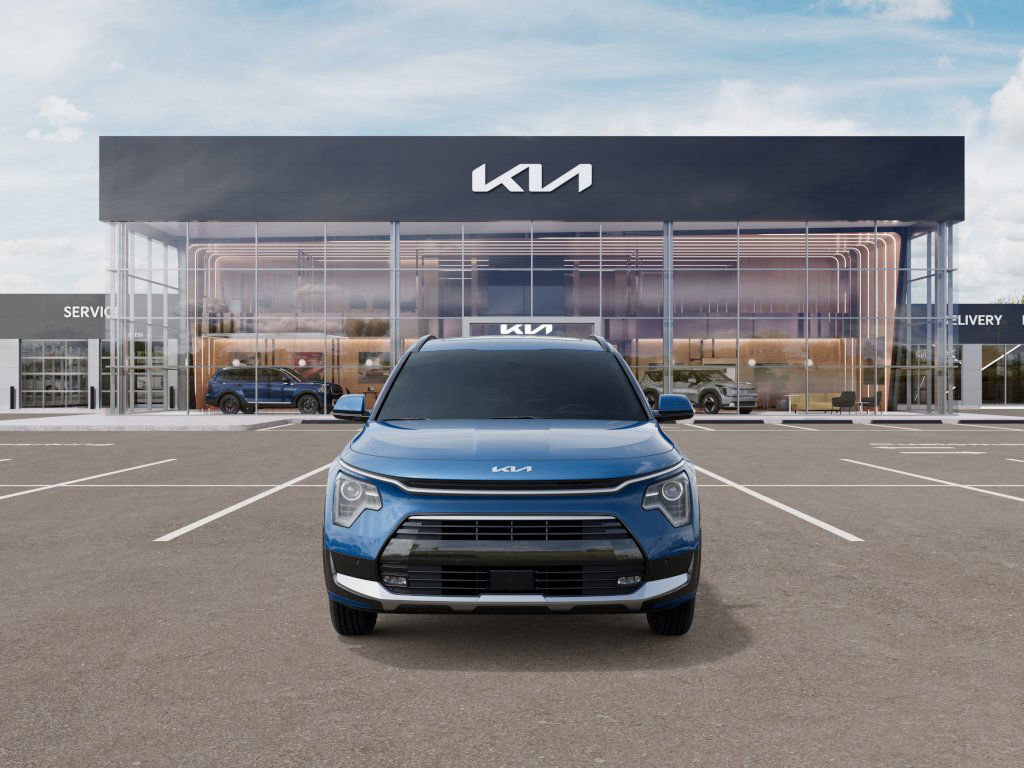 2025 Kia Niro SX photo 2