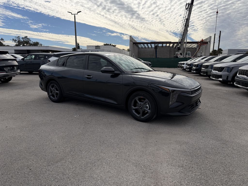 2025 Kia K4