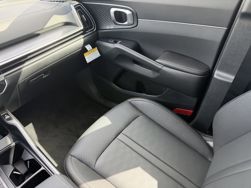 2026 Kia Sorento S - Photo 14