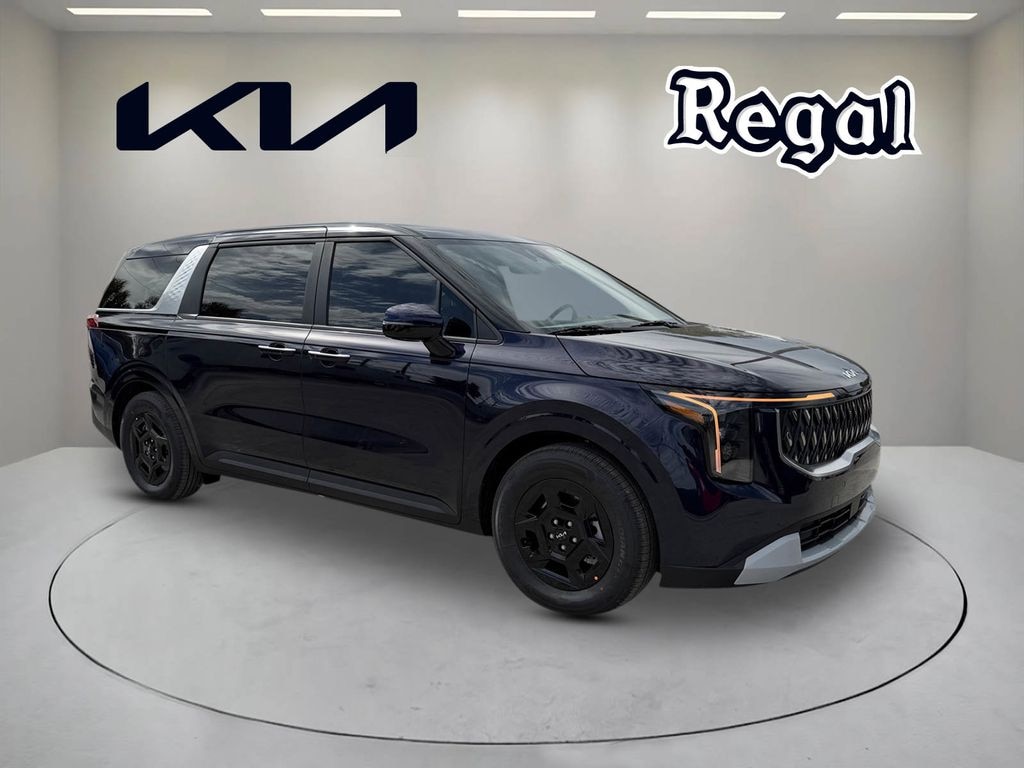 New 2026 Kia Carnival LXS Minivan/Van