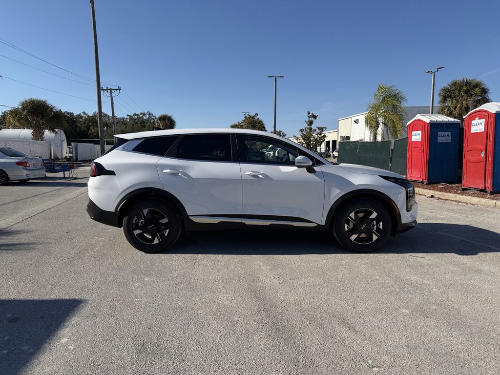 2026 Kia Sportage EX - Photo 3