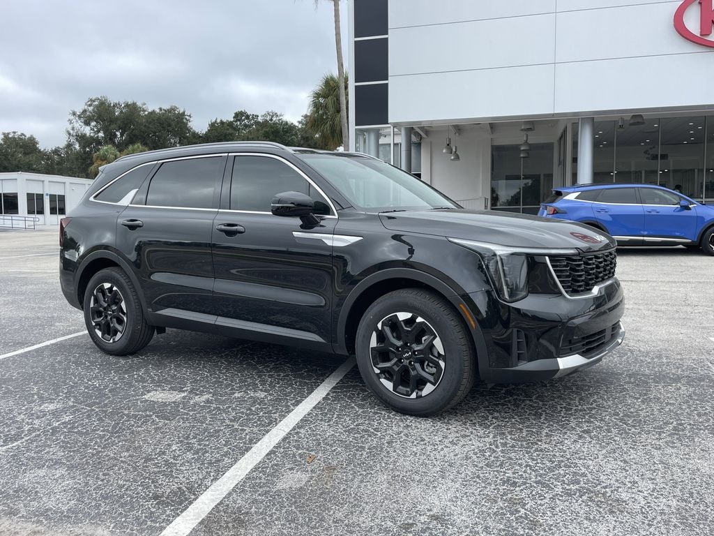 New 2025 Kia Sorento S SUV