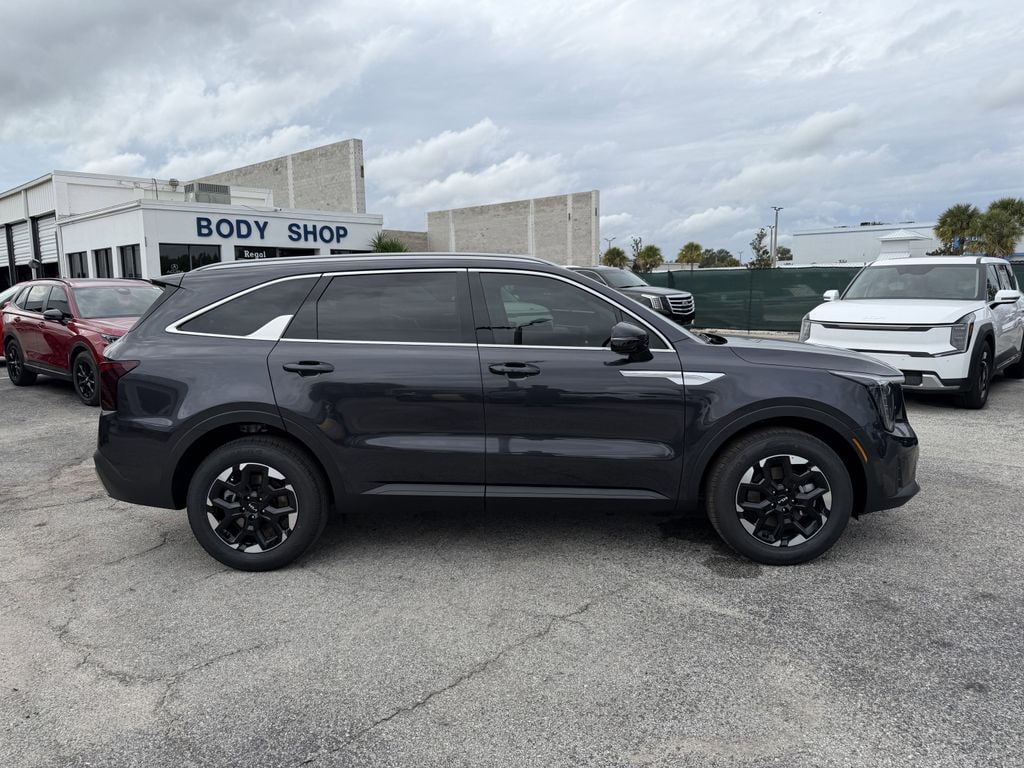 New 2026 Kia Sorento S SUV