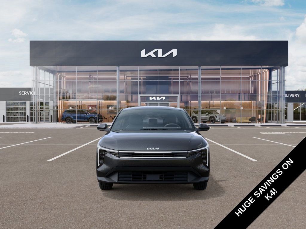 New 2025 Kia K4 LXS Sedan