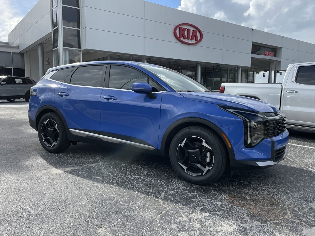 New 2026 Kia Sportage EX SUV
