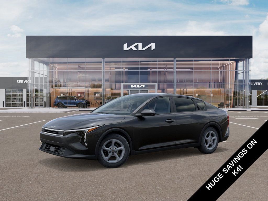 New 2025 Kia K4 LXS Sedan