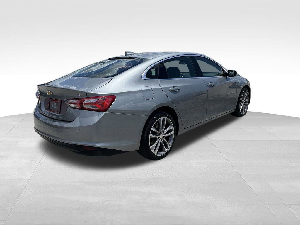 2024 Chevrolet Malibu Premier 2LT photo 4