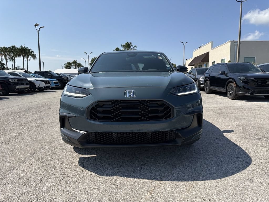 2025 Honda HR-V Sport - Photo 8