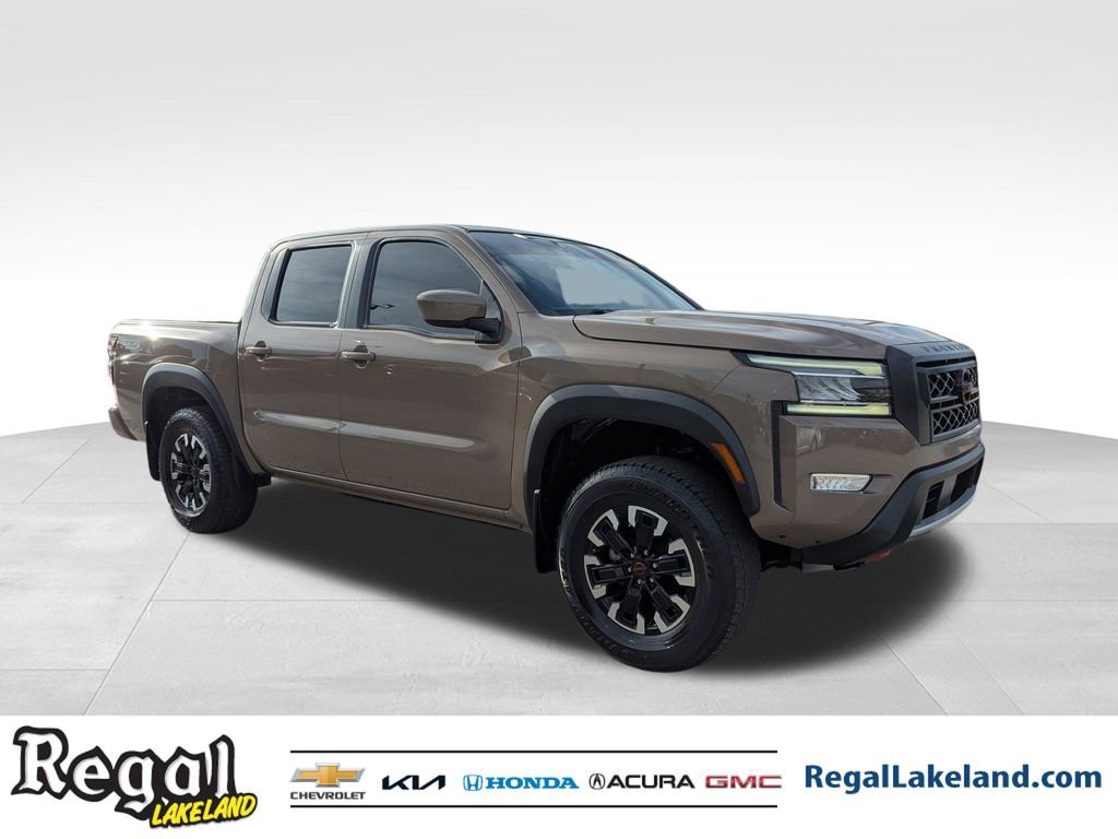 2023 Nissan Frontier PRO-4X photo 2