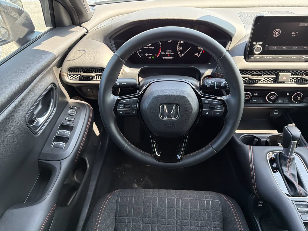 2025 Honda HR-V Sport - Photo 13