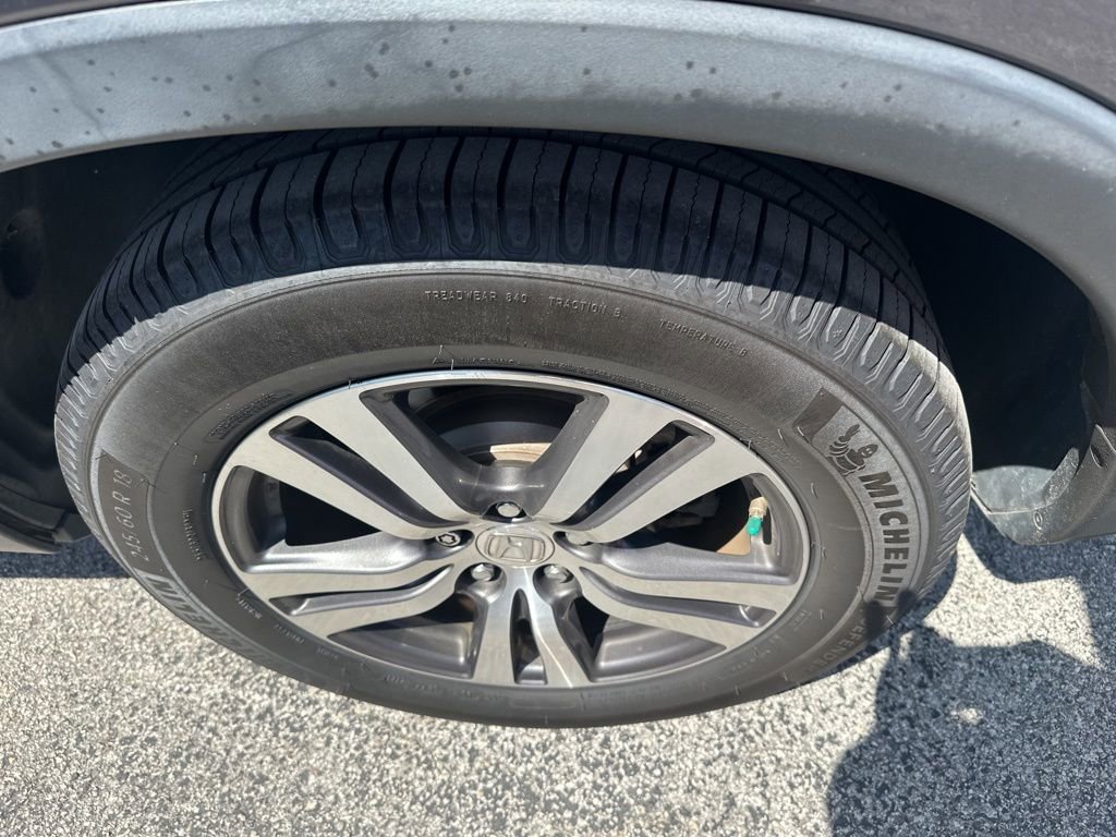 2018 Honda Pilot EX photo 2