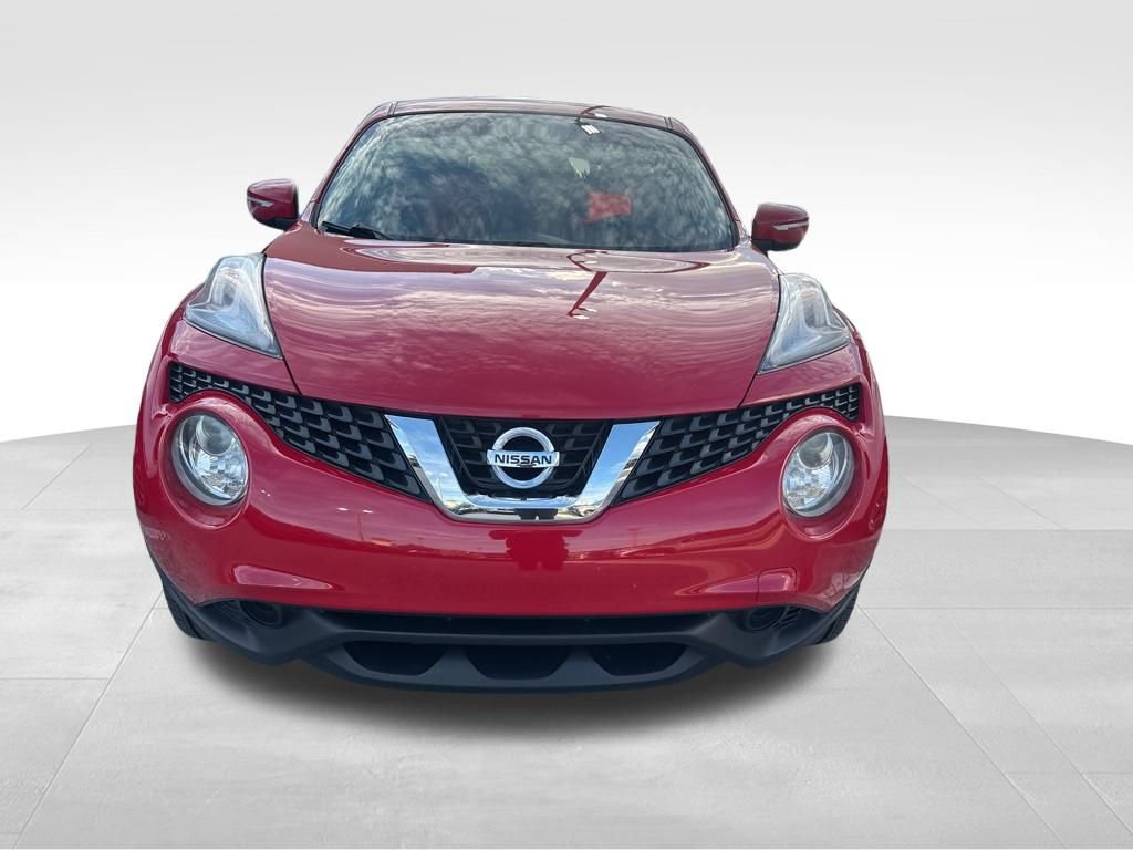 2015 Nissan Juke SV photo 2