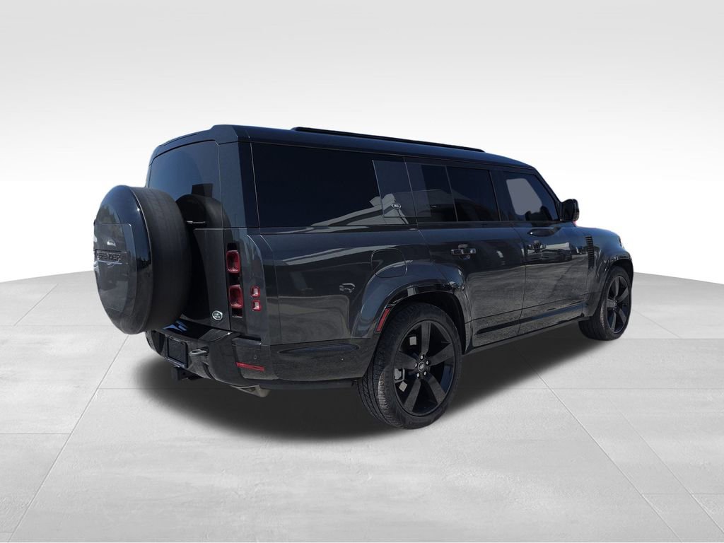 2023 Land Rover Defender X-Dynamic SE photo 2
