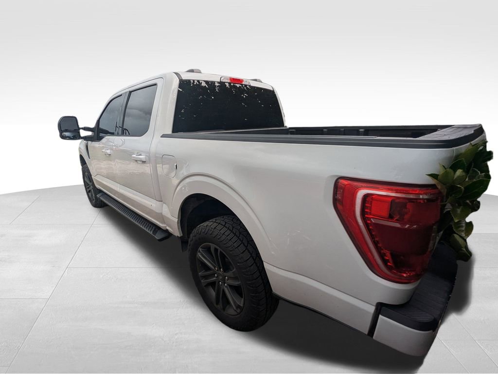 2021 Ford F-150 XLT photo 3