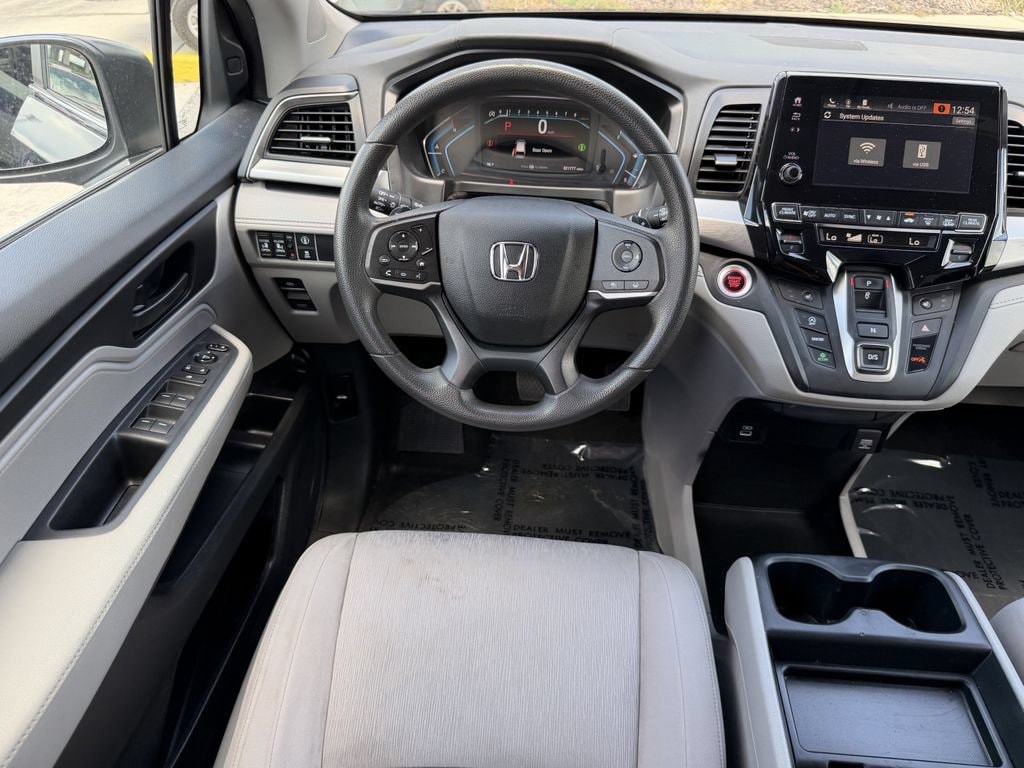 2024 Honda Odyssey EX - Photo 14