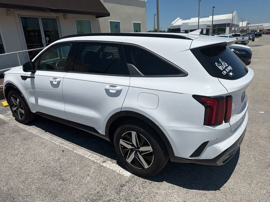 2022 Kia Sorento S AT's photo