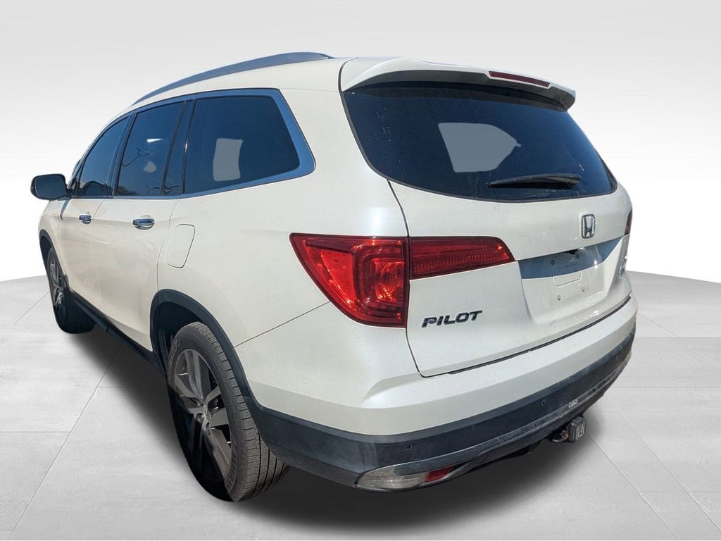 Used 2016 Honda Pilot Elite SUV