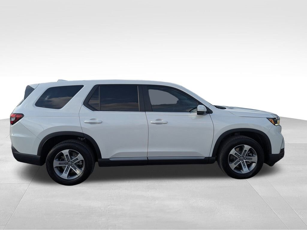 Certified 2024 Honda Pilot EX-L 8 Passenger SUV