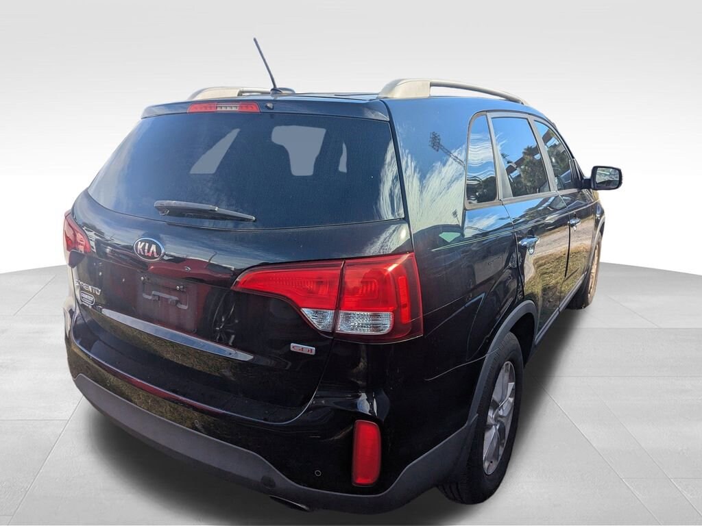 Used 2015 Kia Sorento LX SUV
