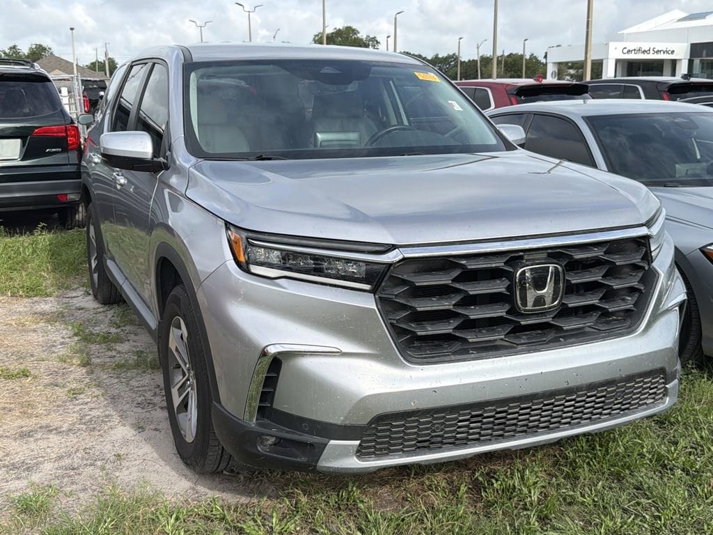2025 Honda Pilot EX-L AWD's photo