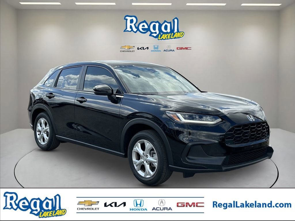 Certified 2025 Honda HR-V LX SUV