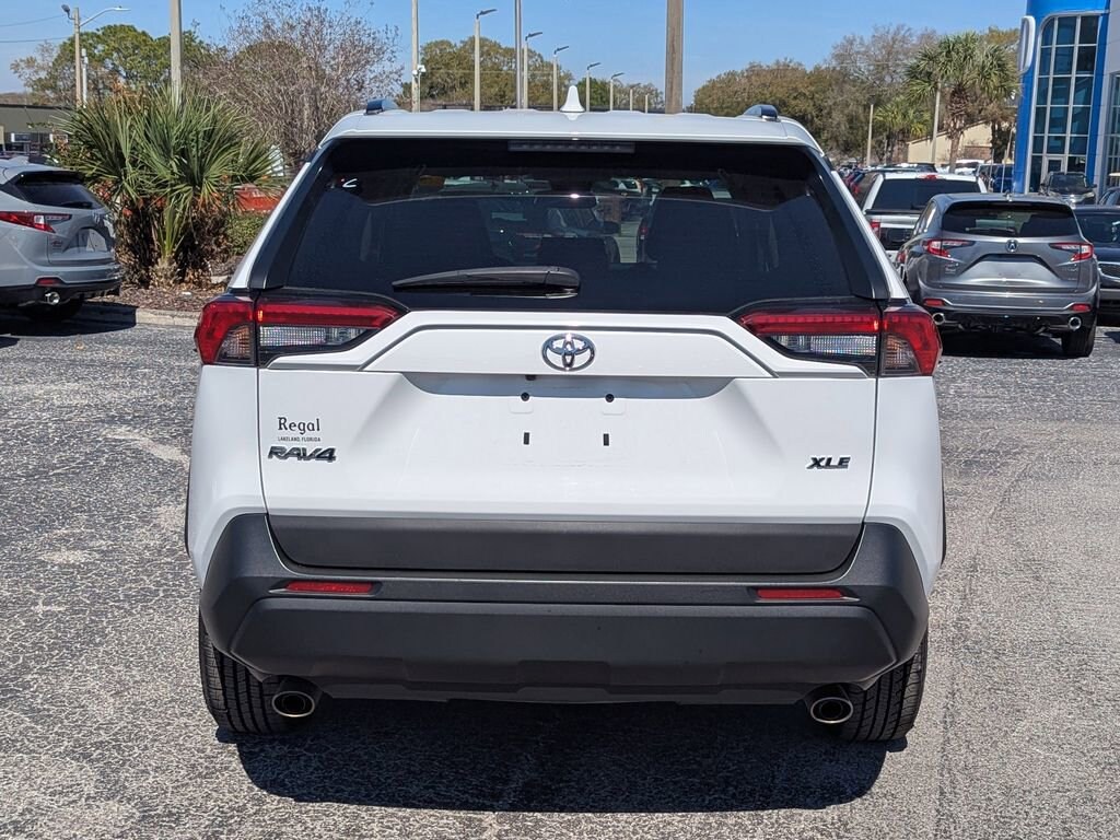 Used 2020 Toyota RAV4 XLE SUV