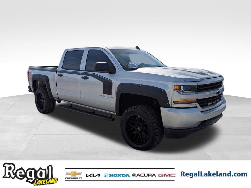 2018 Chevrolet Silverado 1500 Truck Crew Cab 