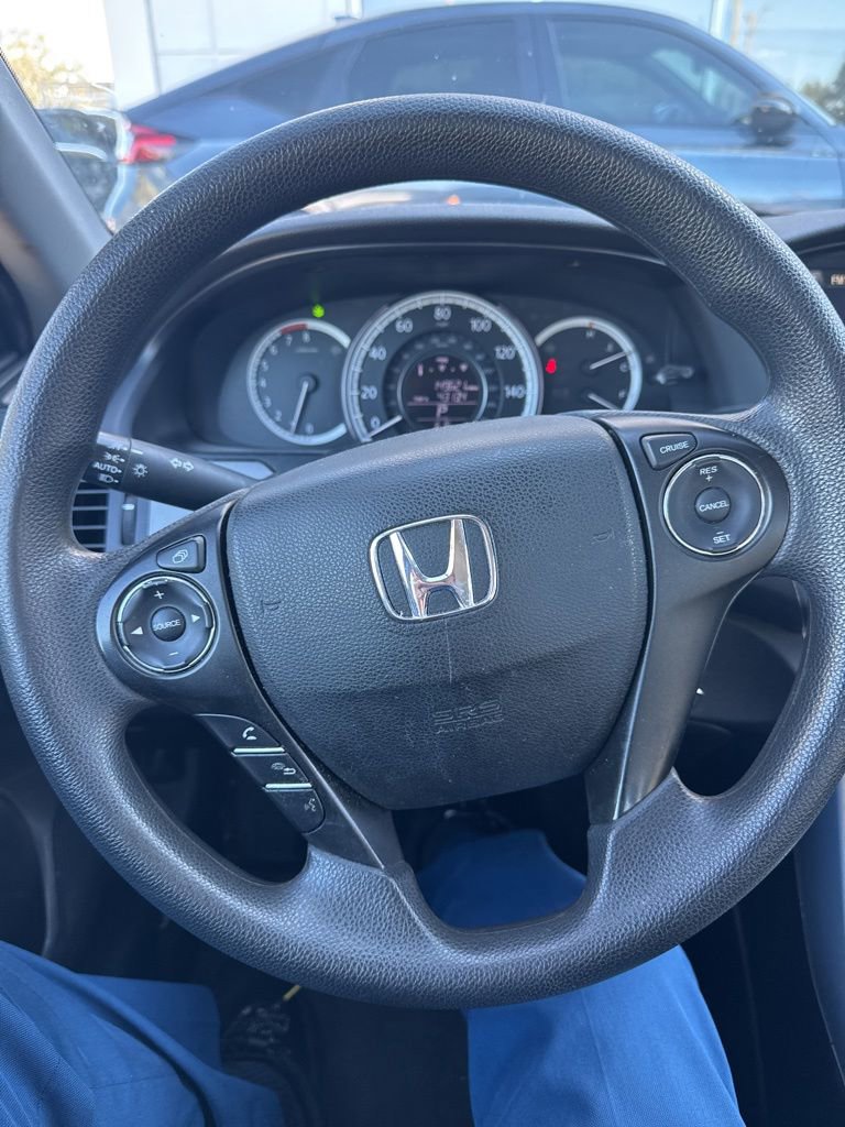 2014 Honda Accord LX photo 4