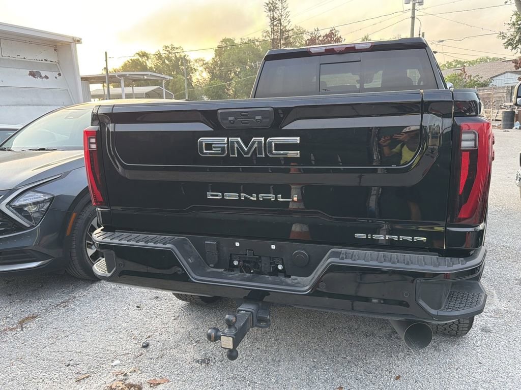 Certified 2025 GMC Sierra 2500HD Denali Ultimate Truck Crew Cab