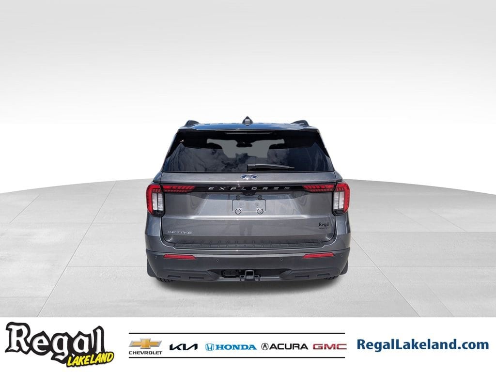 Used 2025 Ford Explorer Active SUV