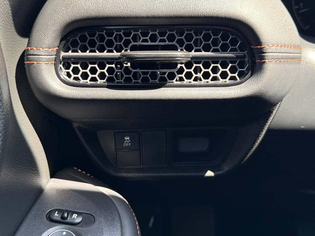 2025 Honda HR-V Sport - Photo 26