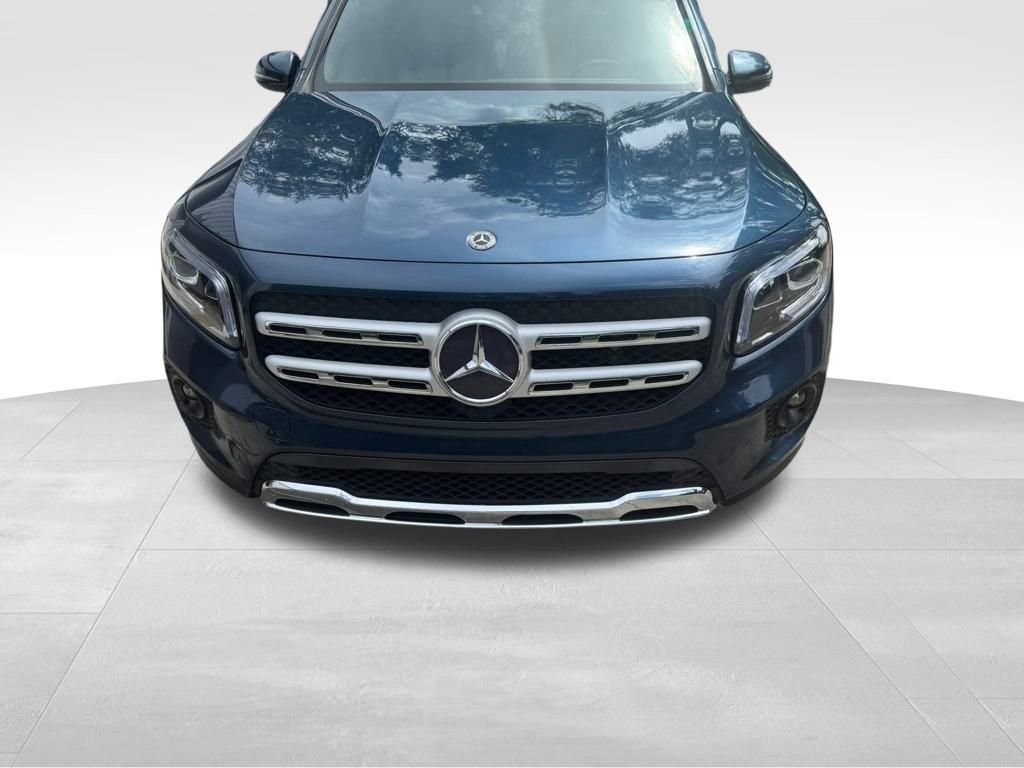 2020 Mercedes Benz GLB 250 photo 2