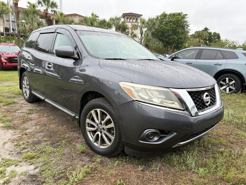 2014 Nissan Pathfinder S