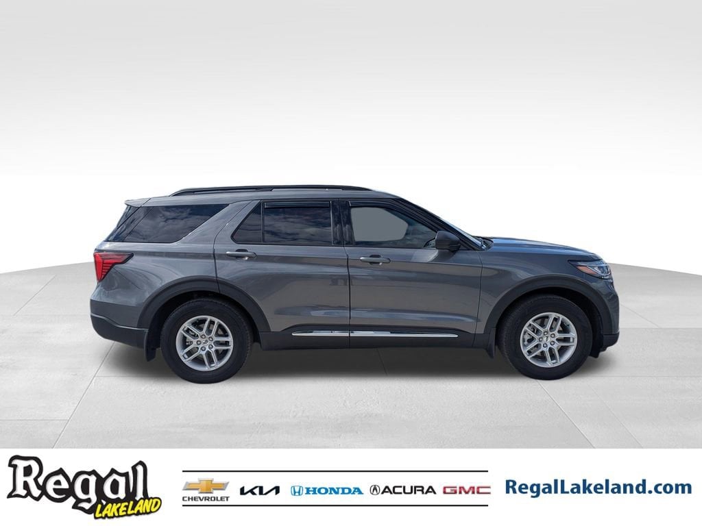 Used 2025 Ford Explorer Active SUV
