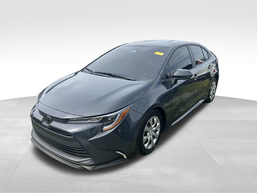 2024 Toyota Corolla LE photo 4