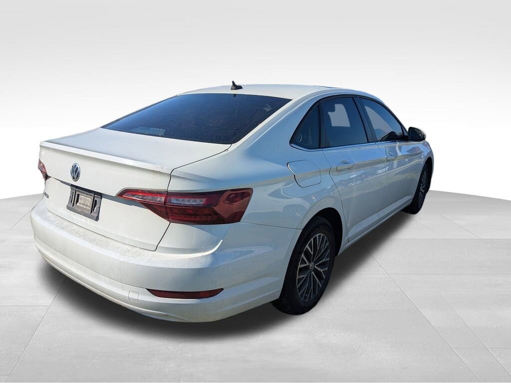 Used 2020 Volkswagen Jetta SE Sedan