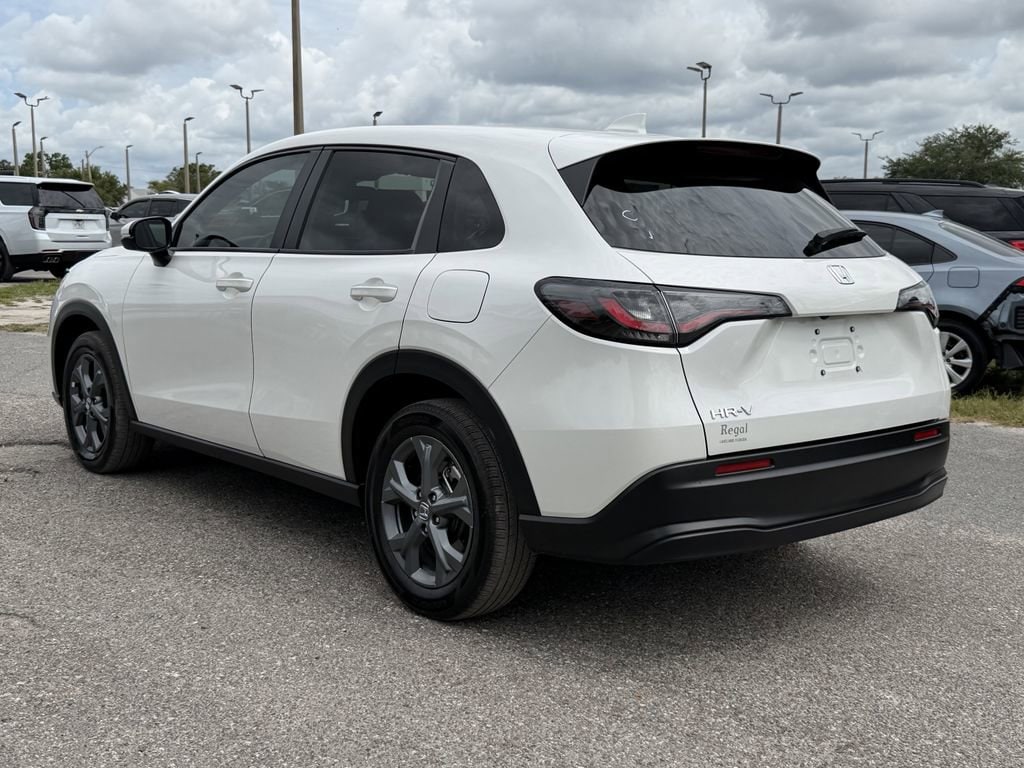 2026 Honda HR-V LX - Photo 7