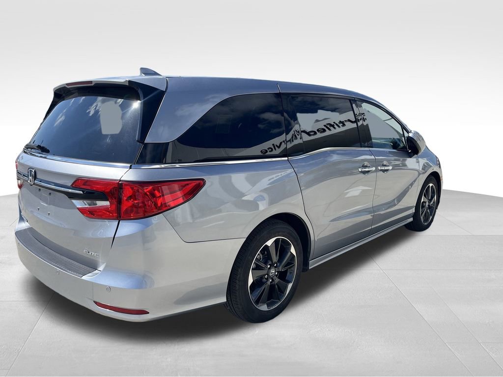 2023 Honda Odyssey Elite photo 4