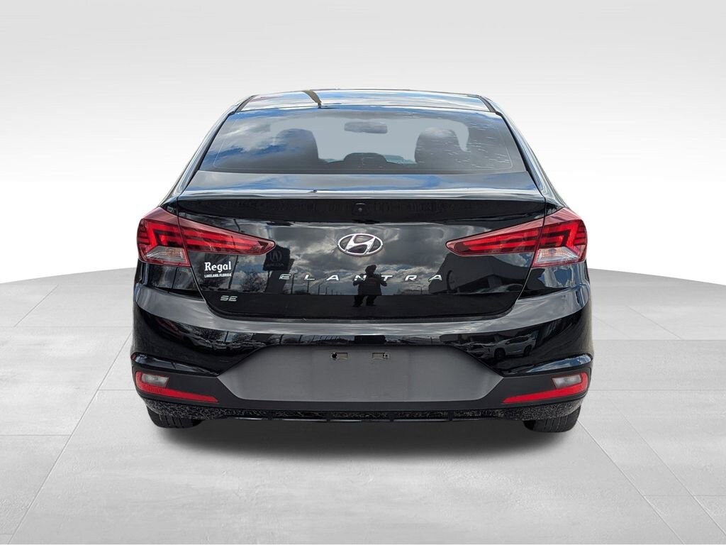 Used 2019 Hyundai Elantra SE Sedan