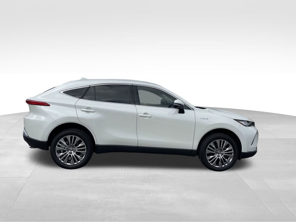 Used 2021 Toyota Venza XLE SUV