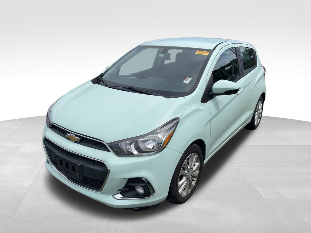 2017 Chevrolet Spark 1LT LT photo 4