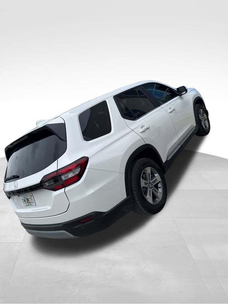 2025 Honda Pilot EX-L photo 3
