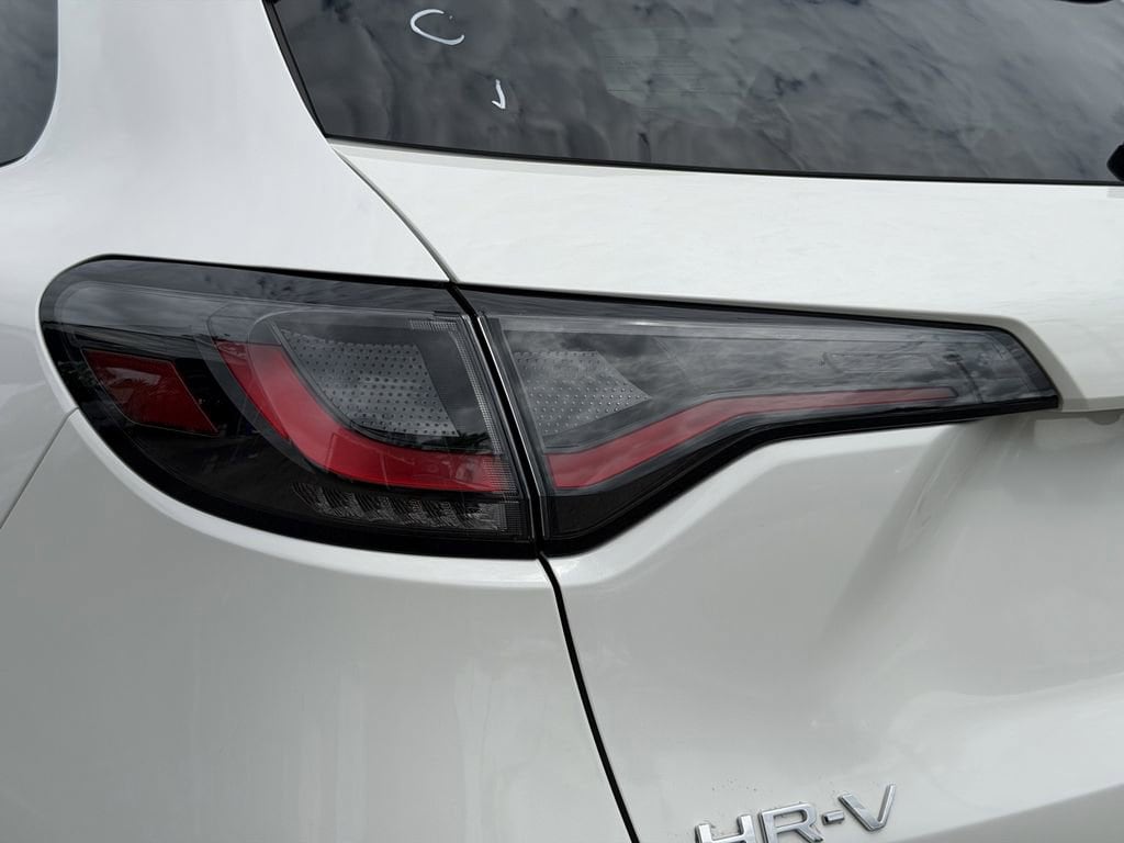 2026 Honda HR-V LX - Photo 11