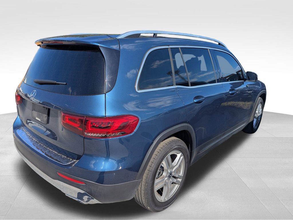 2020 Mercedes Benz GLB 250 photo 2